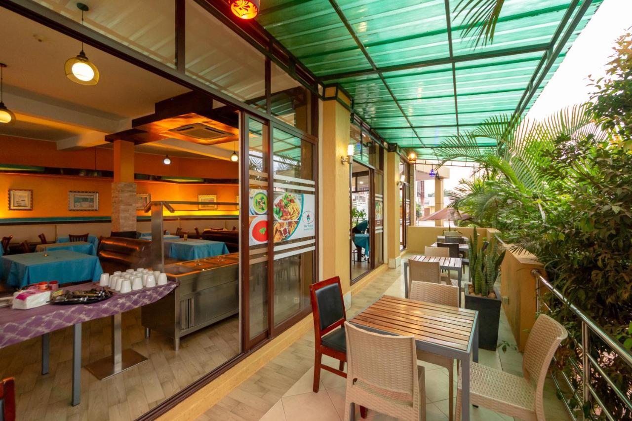 Hillside Plaza Hotel Kampala Zewnętrze zdjęcie