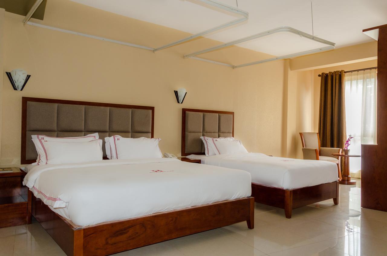Hillside Plaza Hotel Kampala Zewnętrze zdjęcie