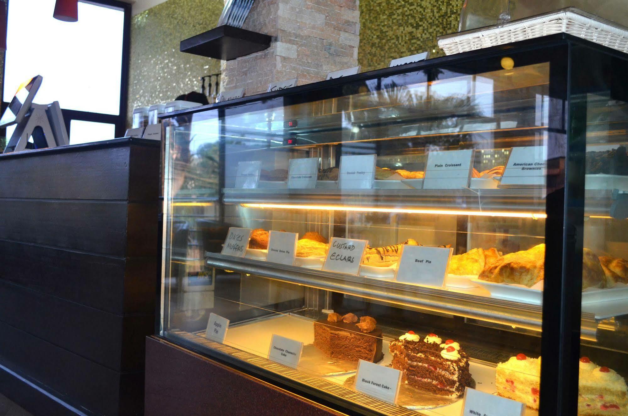 Hillside Plaza Hotel Kampala Zewnętrze zdjęcie